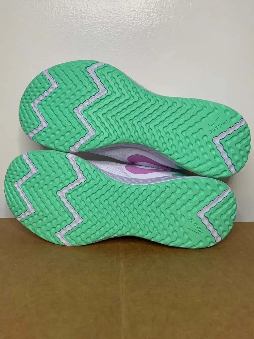 Women's Nike Revolution 5 White/Grey-Purple BQ3207-111, Size 10.5